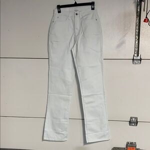 WEWOREWHAT NEW WITH TAGS WHITE KICK FLARE JEAN 26